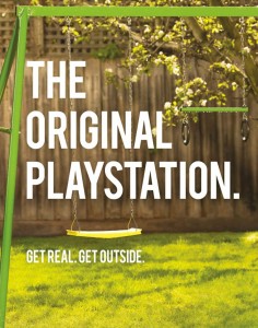 geek la vraie playstation balancoire Get-Real-Get-Outside-3