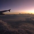 avion dans les nuages au australie