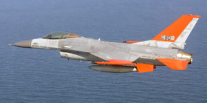 F-16 en cibles autonomes